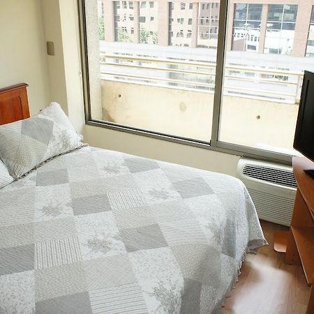Trani Apart Hotel Las Condes サンティアゴ エクステリア 写真